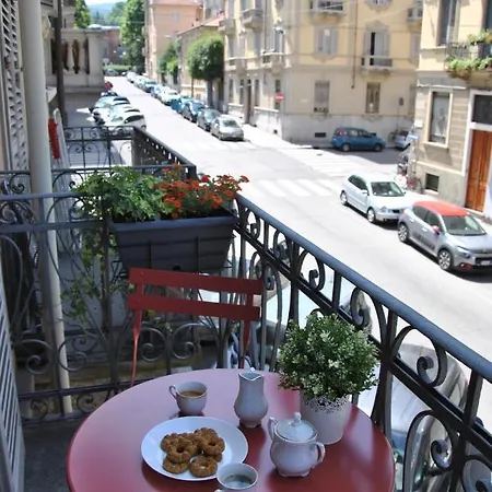 Borromini Apartment *